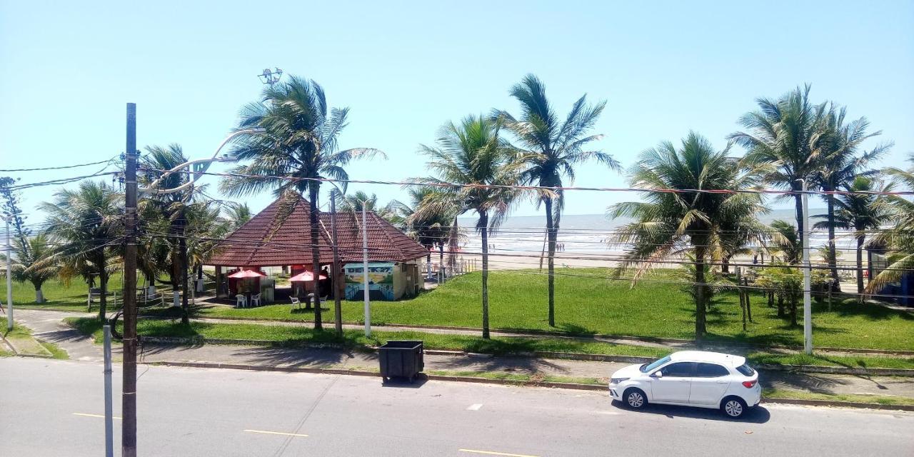 Apto Aluguel Na Temporada Pe Na Areia Peruibe Sp Eksteriør bilde