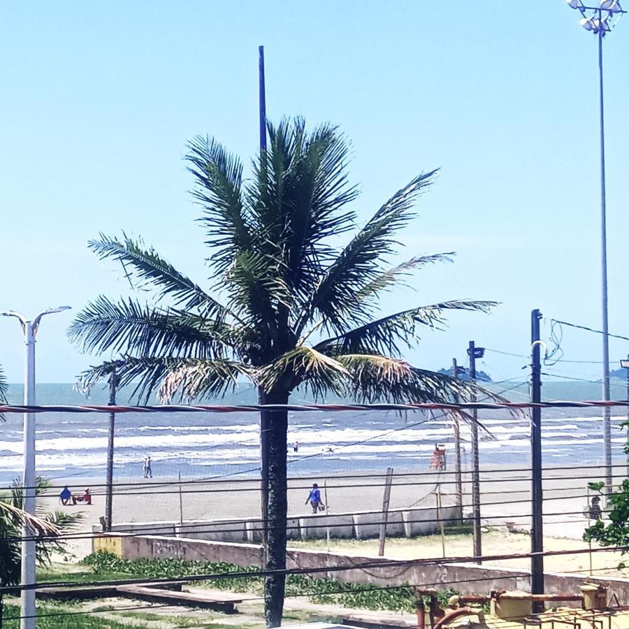Apto Aluguel Na Temporada Pe Na Areia Peruibe Sp Eksteriør bilde