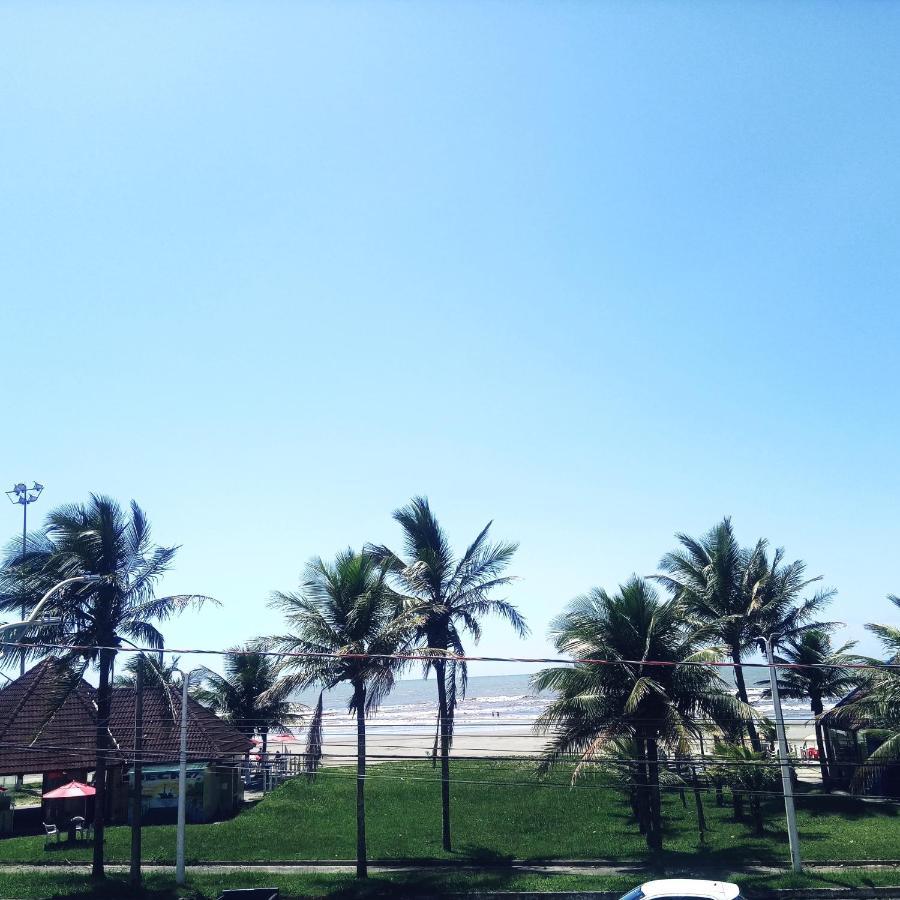 Apto Aluguel Na Temporada Pe Na Areia Peruibe Sp Eksteriør bilde