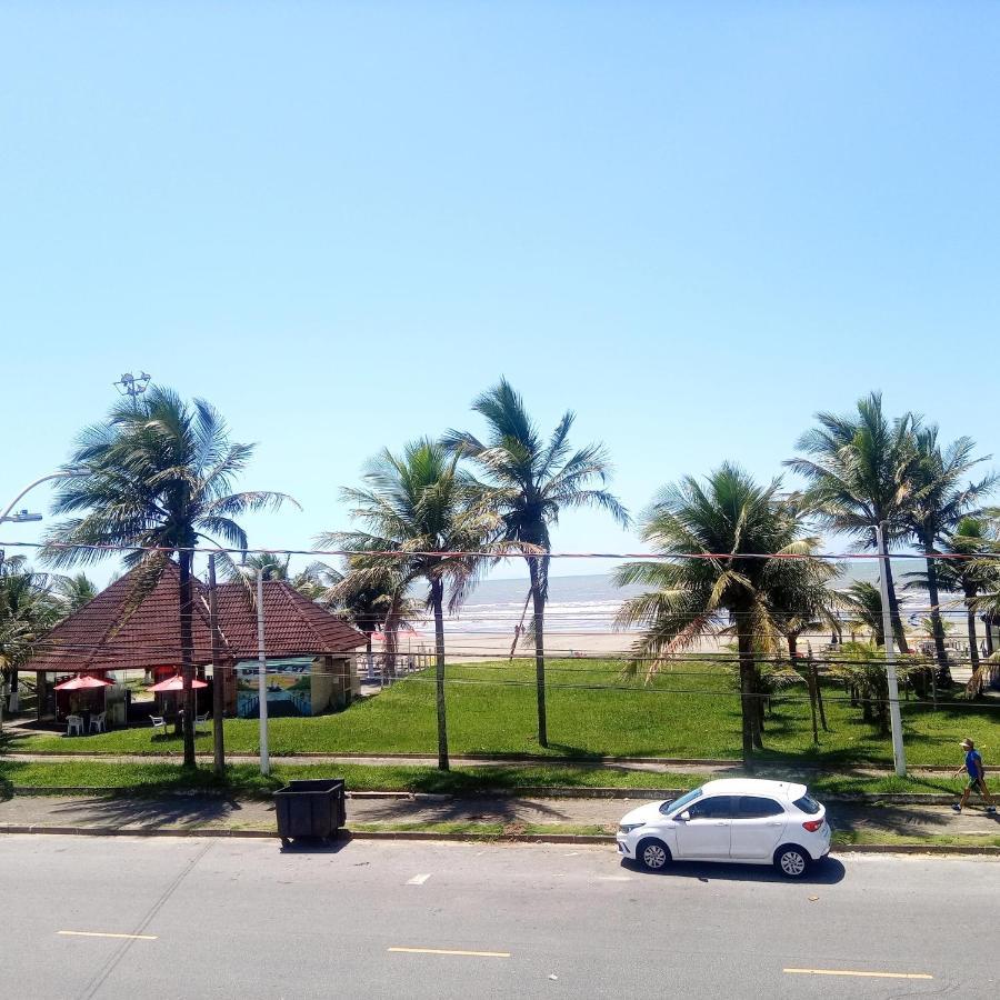 Apto Aluguel Na Temporada Pe Na Areia Peruibe Sp Eksteriør bilde